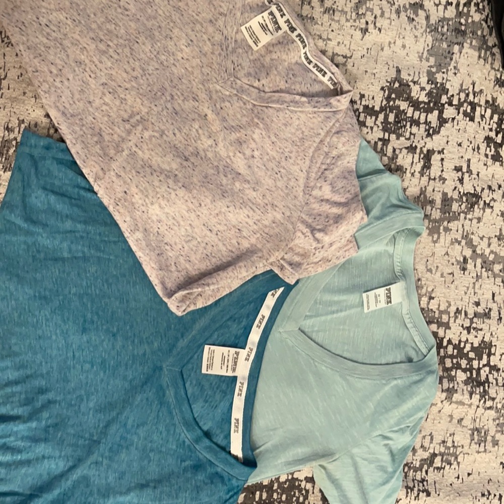 V neck tees